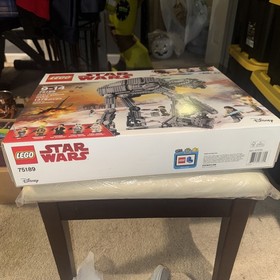 Lego Star Wars - First Order Heavy Assault Walker 75189 - New/Sealed