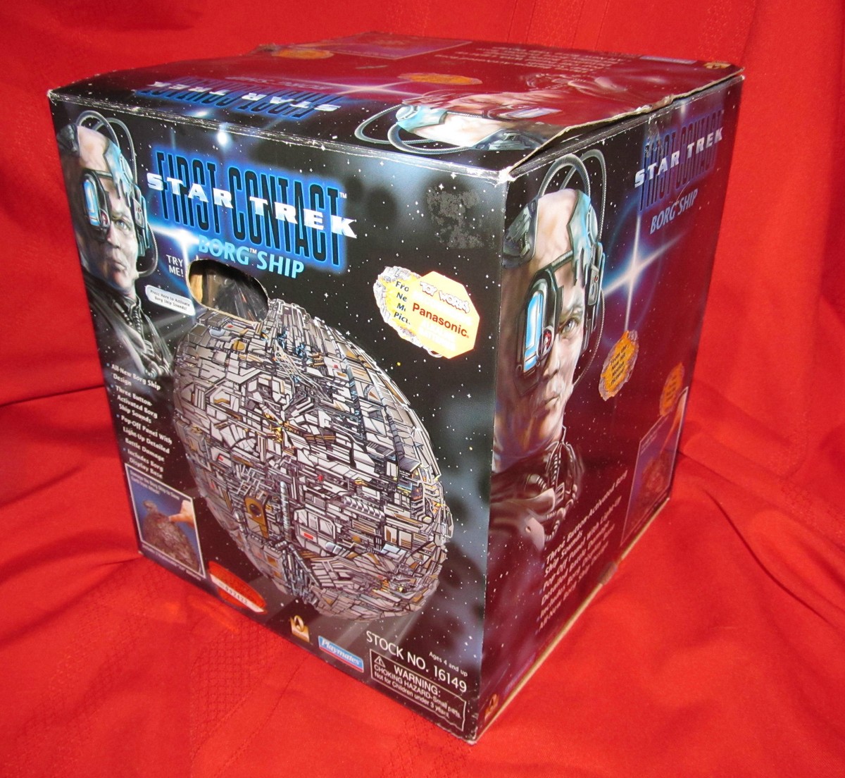 プレイメイツ スタートレック ファーストコンタクト ボーグシップ フィギュア Star Trek First Contact BORG SPACESHIP 1996 by Playmates--New in