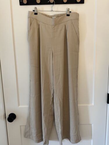 Wide Leg Pants Womens Pull on Sz XL Max Studios Elastic “Latte” NWT