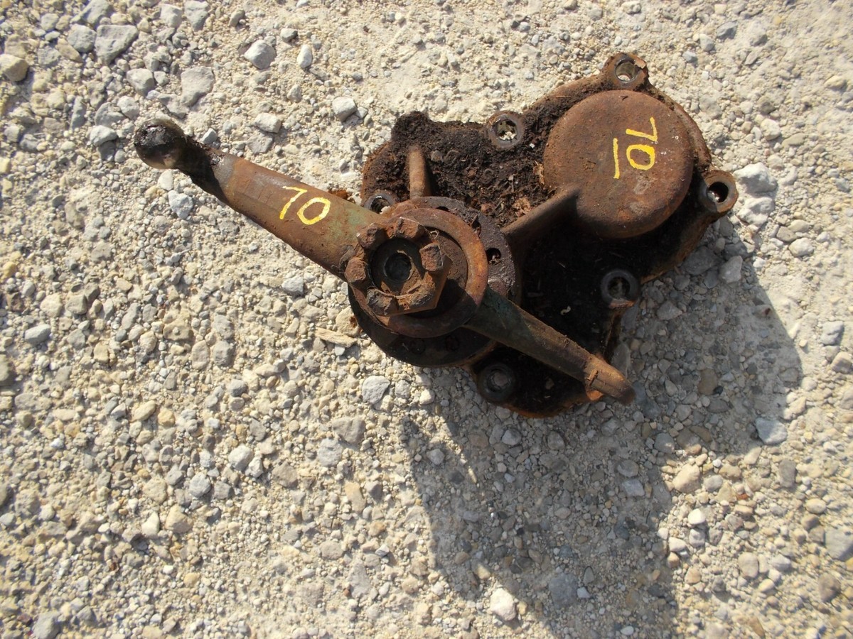 Oliver 70 tractor original steering sector gear & short