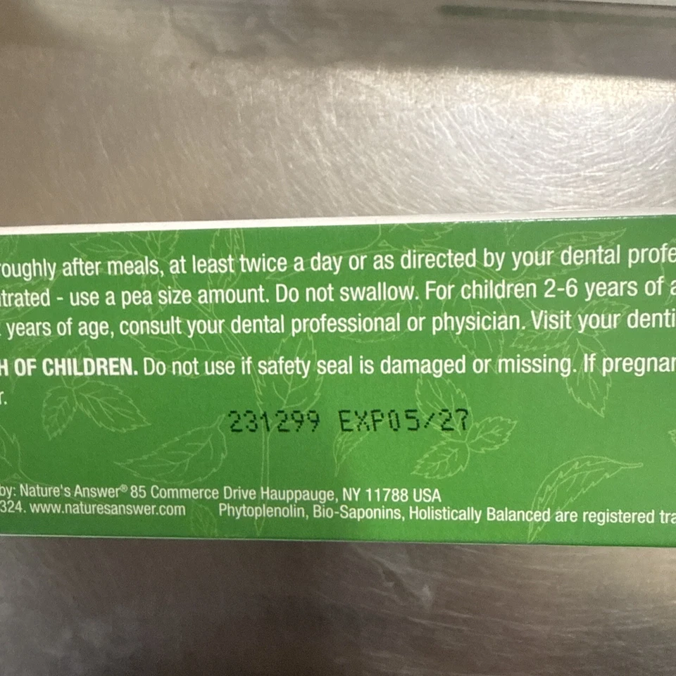 Periobrite Naturally Brightening Toothpaste Cool Mint 4 Oz Pack Of 3 Exp05/27 - Image 3 of 3