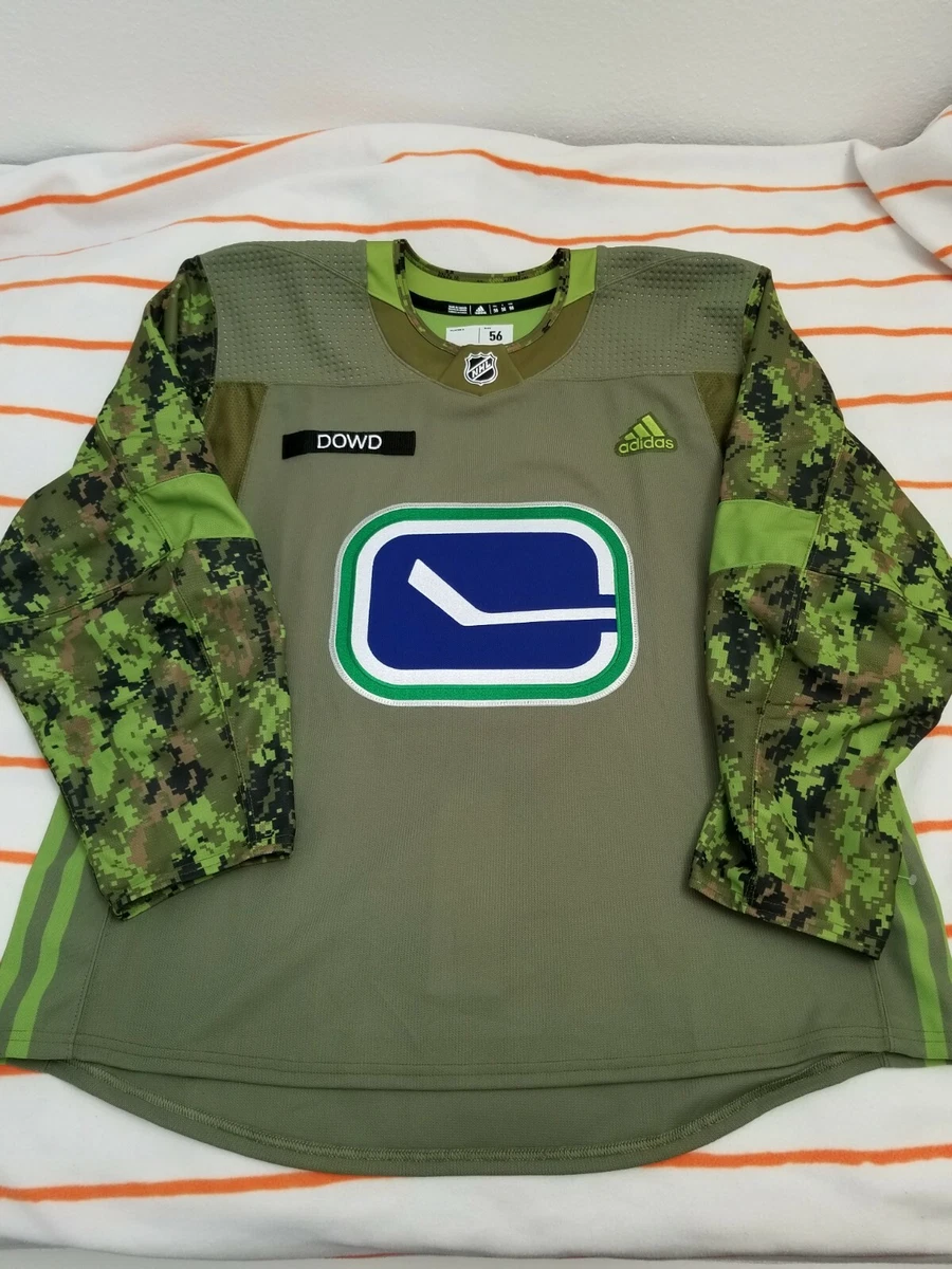 canucks st patrick's jersey