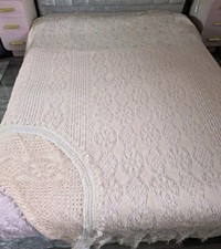 70s polycotton lace bedspread Mid century vintage Spanish bedcover double