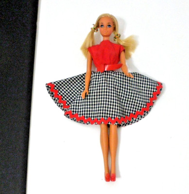 SUN SET MALIBU P. J.  MATTEL DOLL #1187  1972-77 W RED/ BLACK DRESS & SHOES