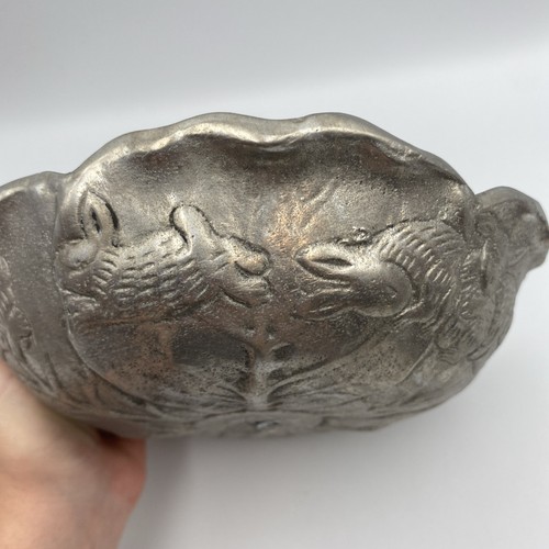 Vintage Arthur Court Bunny Rabbit Serving Bowl Pewter Approx 8" Home Decor - Picture 4 of 10