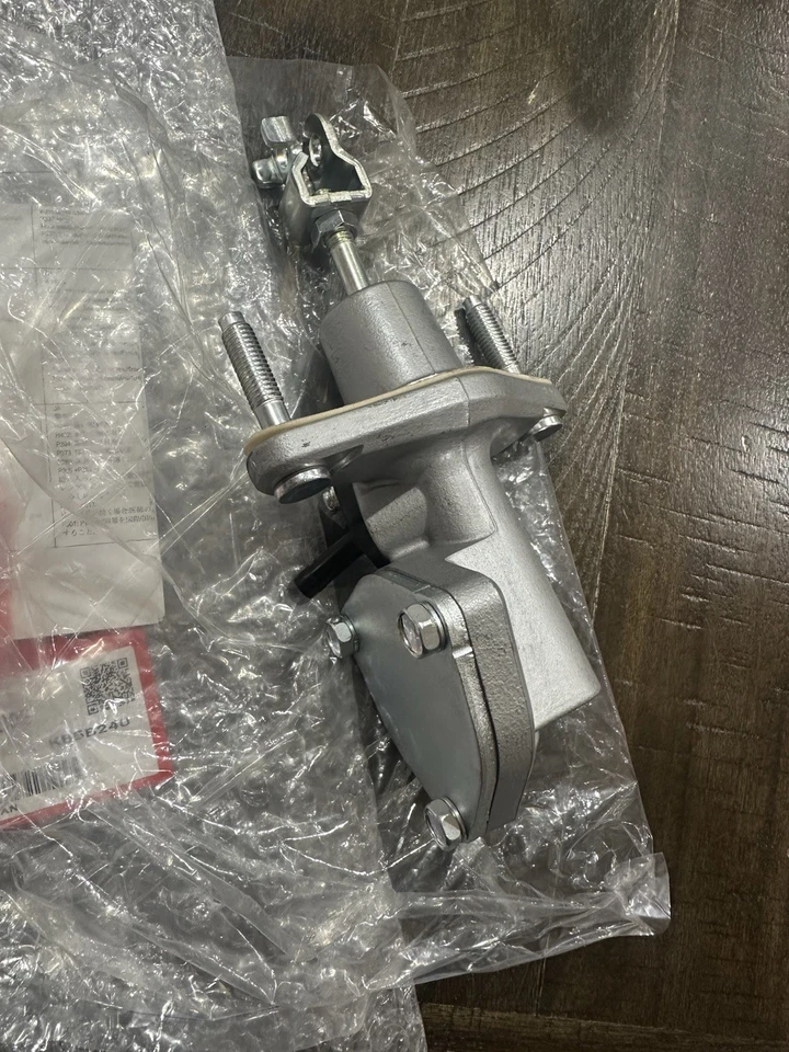 Cilindro maestro de embrague para Honda Civic 2006-2011 Foto 3 de 4