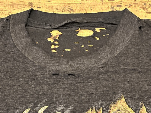 VINTAGE Harley Davidson 3D Emblem Shirt Black Panther TRASHED Worn HARD Patina by Harley-Davidson, $49.99 - Photo 10