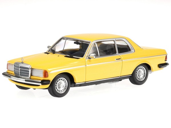 Mercedes C123 230 Ce 1976 Gelb Modellauto 940032222 Maxichamps 1:43-image