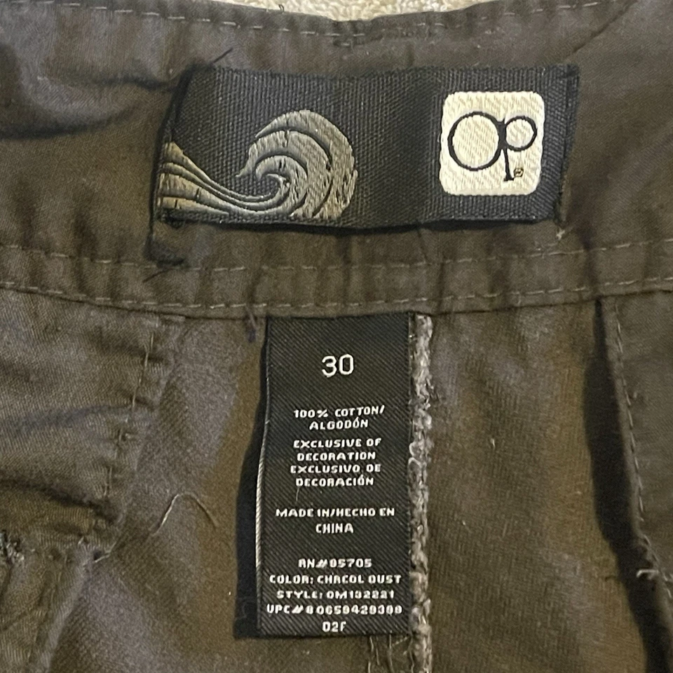 Vintage OP Shorts Men 30 Gray Cargo Y2K Ocean Pacific Streetwear (Actual 33) - Image 3 of 4