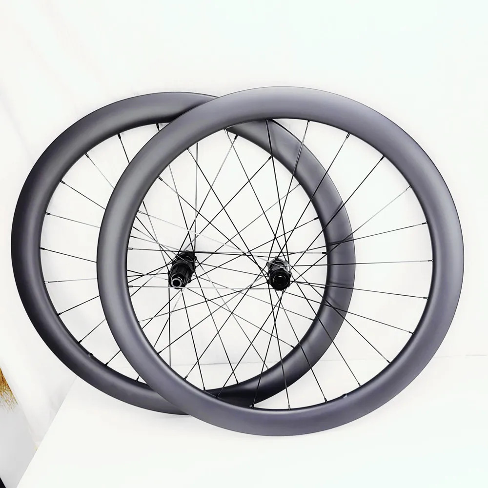 Set ruote bici da strada in carbonio 28 mm freno a disco