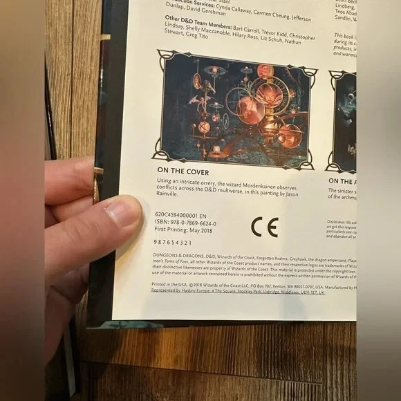 Livro de capa dura Dungeons & Dragons Mordenkainen's Tome of Foes primeira edição - Imagem 3 de 3