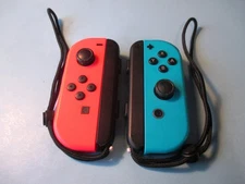 Nintendo Switch Official OEM Neon Red & Blue Joy-Cons Joycons w/Straps