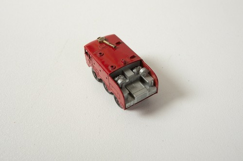 Matchbox Fomite Crash Tender (R4E-3) Lesney (JSF6) Serie 63 Aeroporto Rosso - Foto 6 di 8
