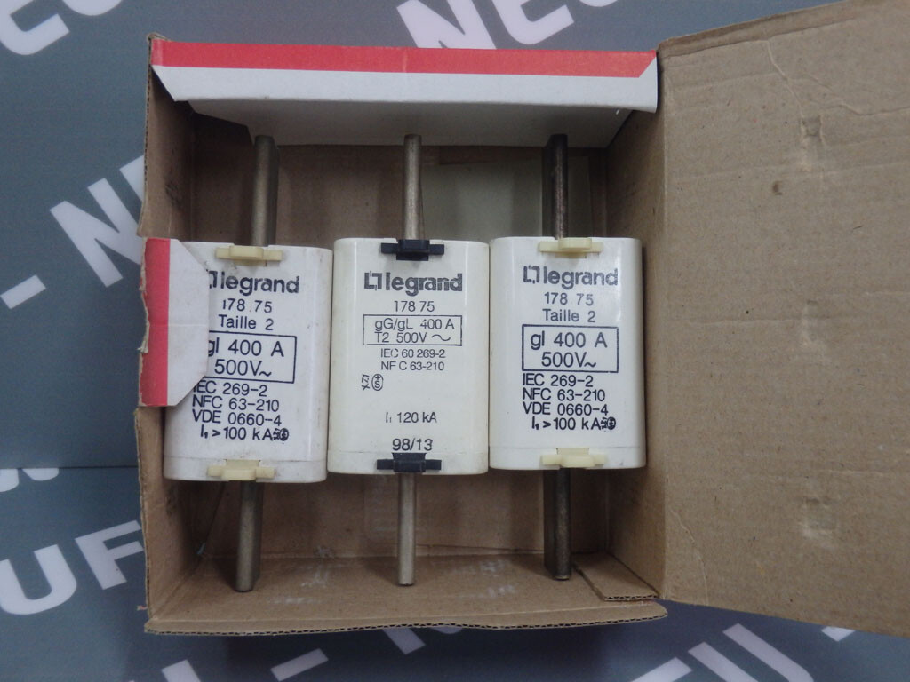 17875-LEGRAND -17875 / Lote 3 Cartuchos De Cuchillos Tipo Gl T. 2 Nuevo