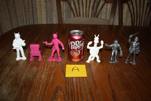 Matched Set of All 6 Vintage Timmee Large-Size Galaxy Laser Team Members A Marx