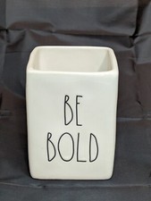 RAE DUNN ARTISAN COLLECTION DESK BE BOLD PEN PENCIL HOLDER 4-5/8  T - 3.5  W