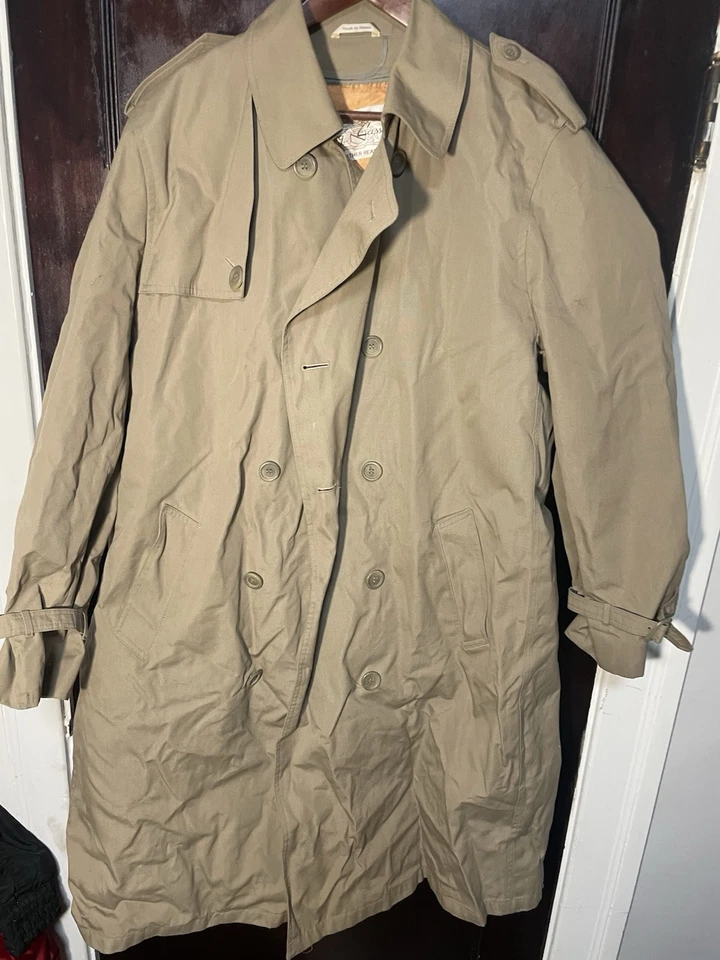 Gabardina vintage de hombre 44 larga Oleg Cassini con forro talla Foto 2 de 4