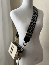 100% Authentic Marc Jacobs Women's Snapshot Cross Body Bag Gold/White