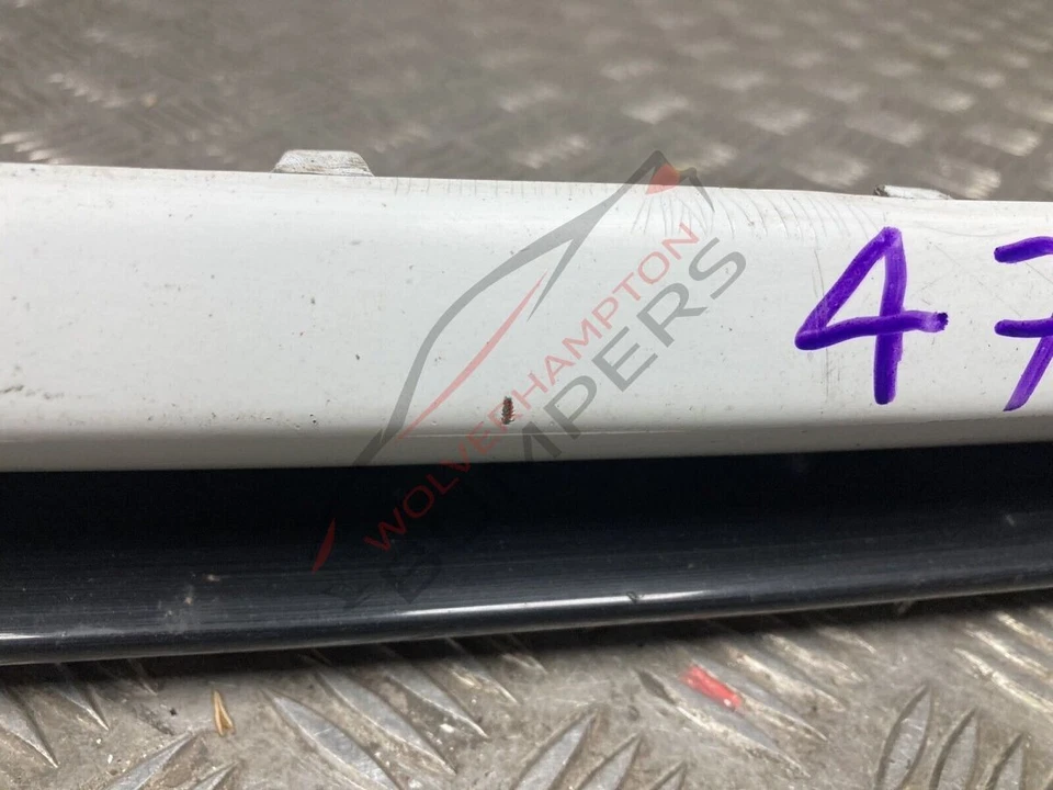 JOBLOT FORD FIESTA ST FRONT BUMPER 2013-2017 LOWER LIP DW 4731(8) C1BJ-17B875-A - Image 4 of 4