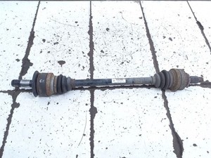 BMW 1 F20 F21 2013 Links Antriebswelle hinten 7629301 Benzin 100kW ARA325573