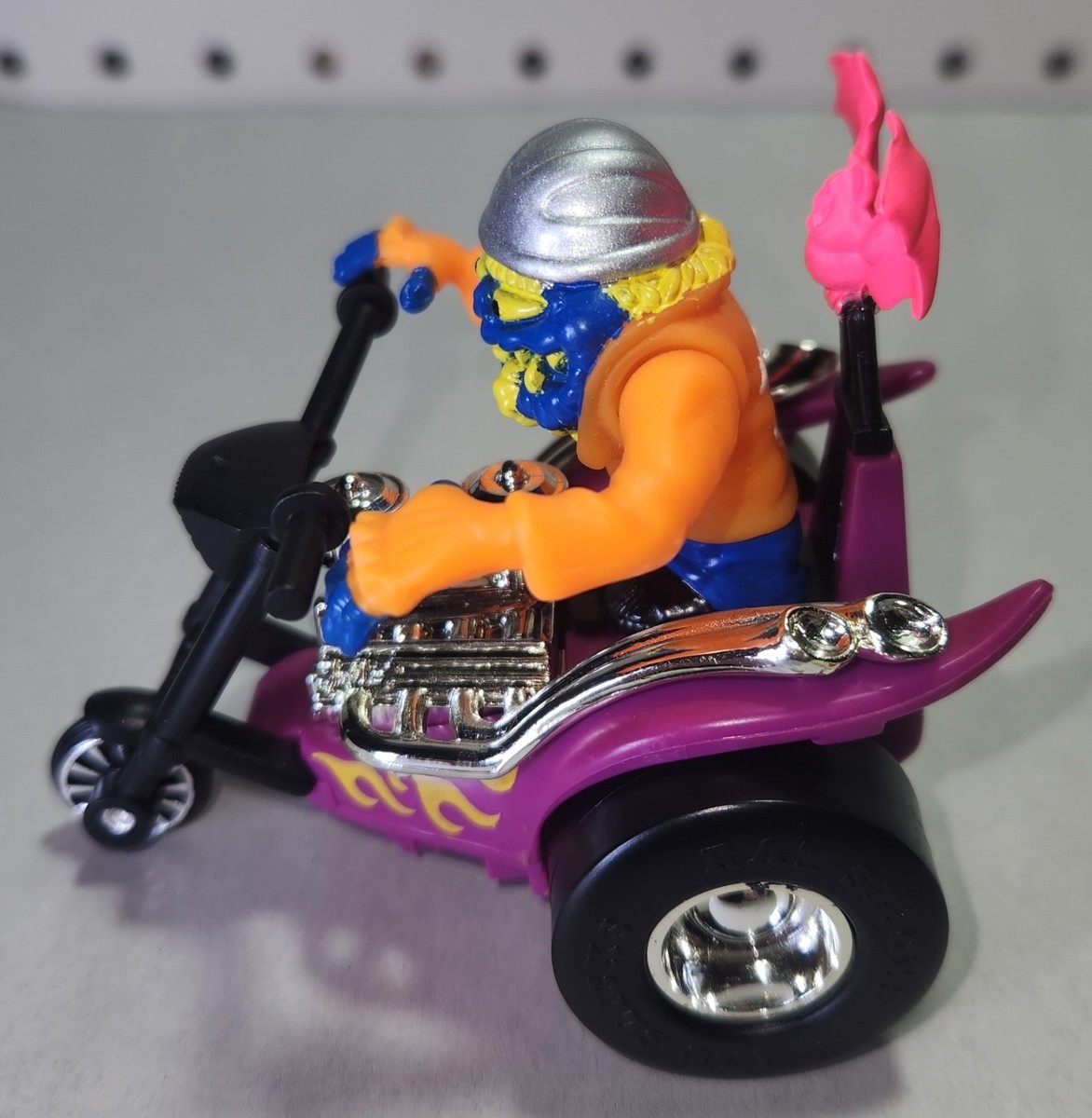 Vintage Rat Fink Rad Rods Dragnut On His Haulin' Hog. Complete