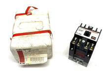 Eaton D26MR40A Series A3 Type M Relay 600V, 4 N.O. 120VAC Coil