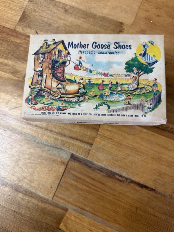 1954 Mother Goose Shoes Shoes In Scenic Shoe Box