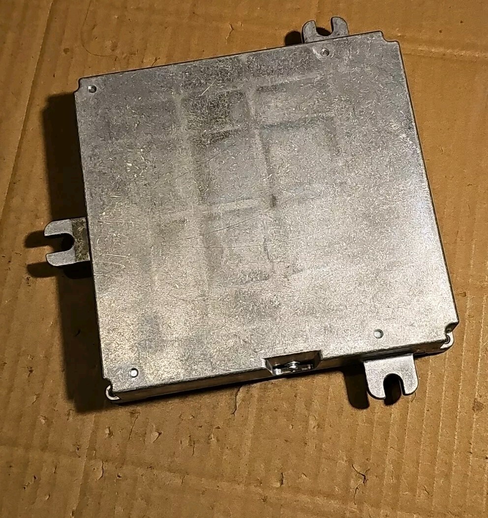 デイラ　sr HONDA FR-V 2.0 i ENGINE ECU 37820-RJJ-G11 IN WORKING ORDER 224439