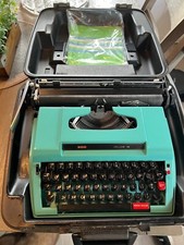 1977 vintage teal typewriter deluxe 300 thumbnail