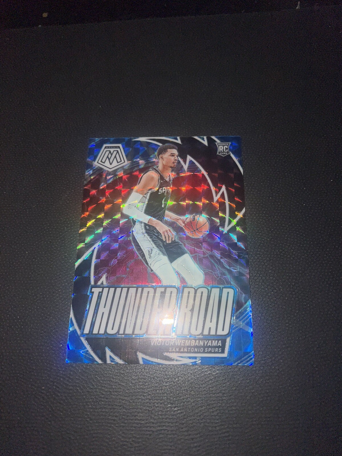 VICTOR WEMBANYAMA Panini 2023-24 Thunder Road Mosaic Blue Reactive SP / 99