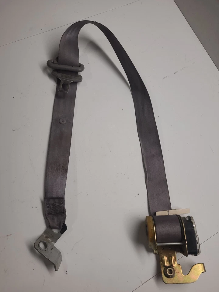 1997-2004 FORD MUSTANG COUPE REAR SEAT BELT LH DRIVER GREY OEM 98 99 00 01 02 03 Foto 2 de 4