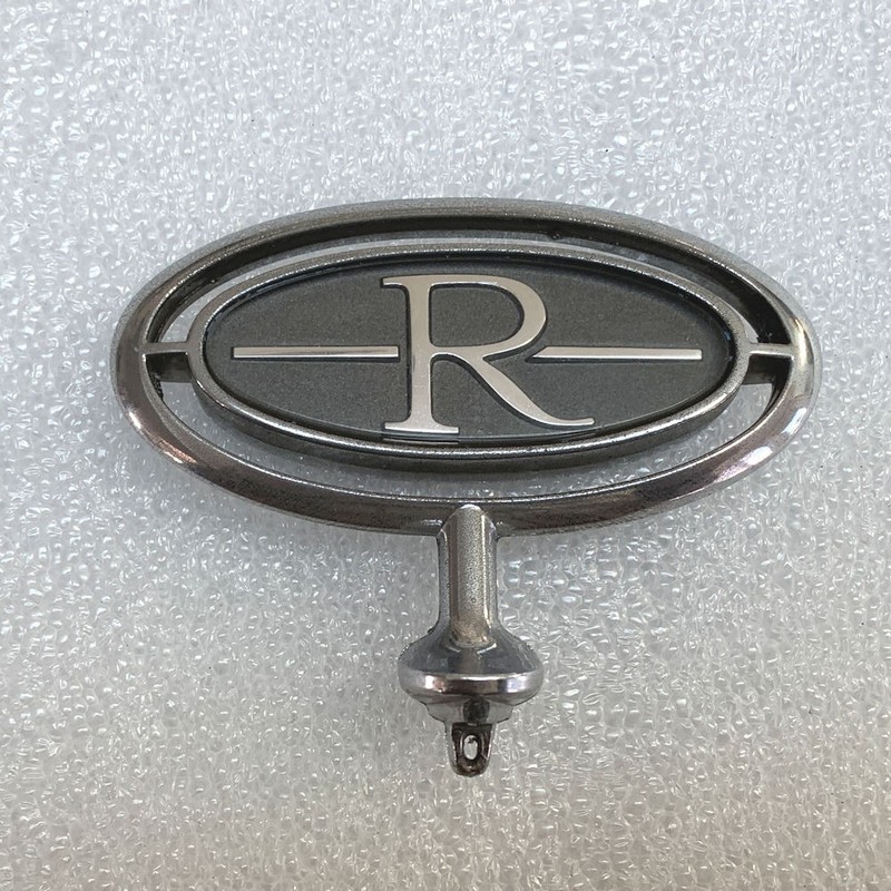 1986-93 BUICK RIVIERA HOOD ORNAMENT Chrome Metal/Plastic 3" EXC Cond Loop Intact