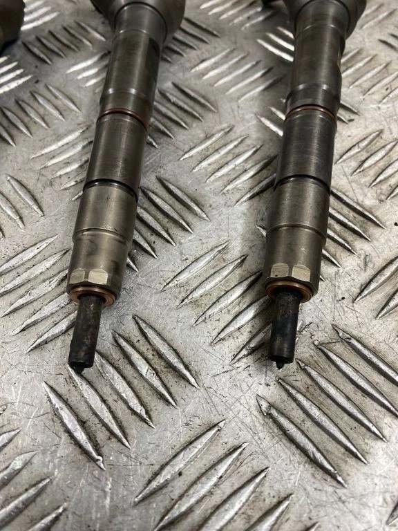 Volkswagen Tiguan 2014 Diesel Fuel Injection System Set 03L130755AC ETO32429 - Image 2 of 4