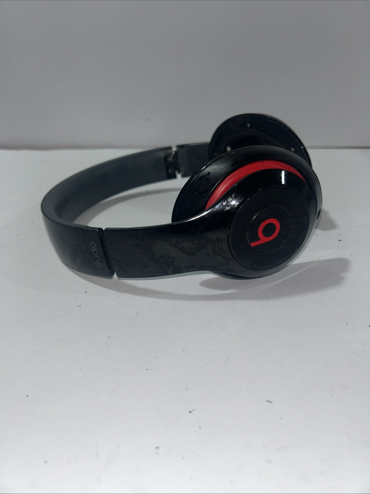 Beats By Dr. Dre Studio 2.0 Wired On-Ear headphones For Parts Only