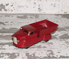 VTG Wyandotte Pressed Steel Dump Truck Toy Red w/ Grill Movable Bed 6"