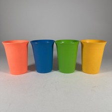 Tupperware Bell Tumblers Kids Primary Color Cups Set Of 4 Dishes