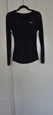 Nike Dri-Fit Top Size S - Image 1 of 4