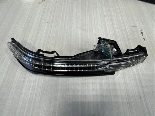 Audi GENUINE Q5 FY Q7 4M Right Mirror Wire from the 2016 Year 4M0949102