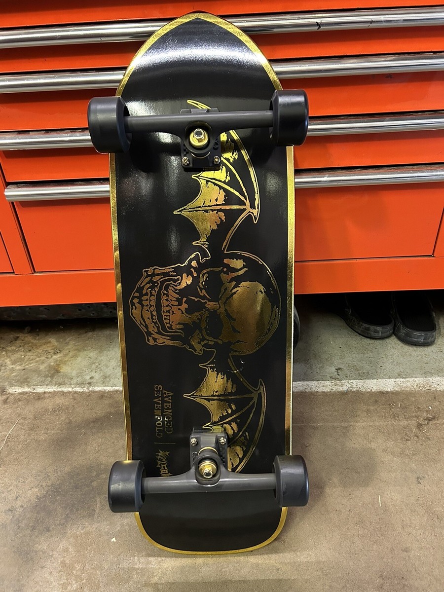 Avenged Sevenfold Welcome Skateboards Deathbat Pig Shape 10.5