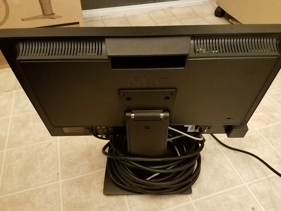 NEC ACCUSYNC AS222MW 22" LED LCD TOUCHSCREEN Monitor WITH STAND  - Image 3 of 4