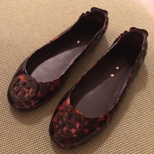 tory burch minnie travel flat tortoise
