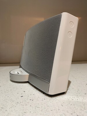 Bose SoundDock Portable, iPod Dock, Aux, Bluetooth Dongle, No