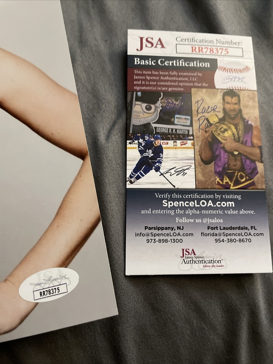 ILIZA SHLESINGER SIGNED PHOTO JSA COA AUTOGRAPHED RARE COMEDIAN