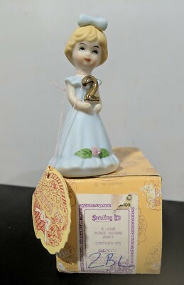 Growing Up Birthday Girls ''Blonde Age 2'' 1981 Enesco Porcelain Figurine