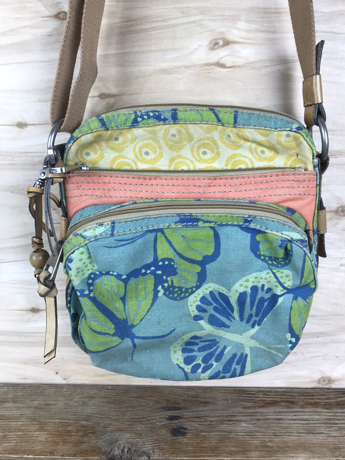 Vintage FOSSIL Y2K Butterfly Crossbody Purse Satchel Green Blue Boho Key