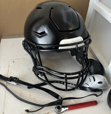Riddell SpeedFlex Black Football Helmet Large Full Face w/ Mask Chin Strap