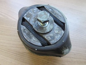 Dämpfer Getriebelager Gummi Metall Lager AUDI A6 4B 4F VW Passat 3BG 4B0399151M