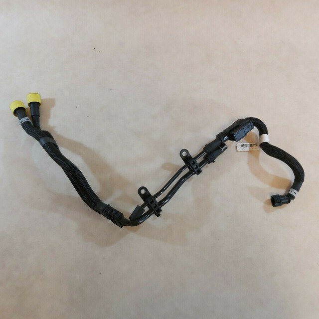 NEW BMW F45 F46 218d 220d B47 FUEL LINE ENGINE COMPARTMENT 8514114 with