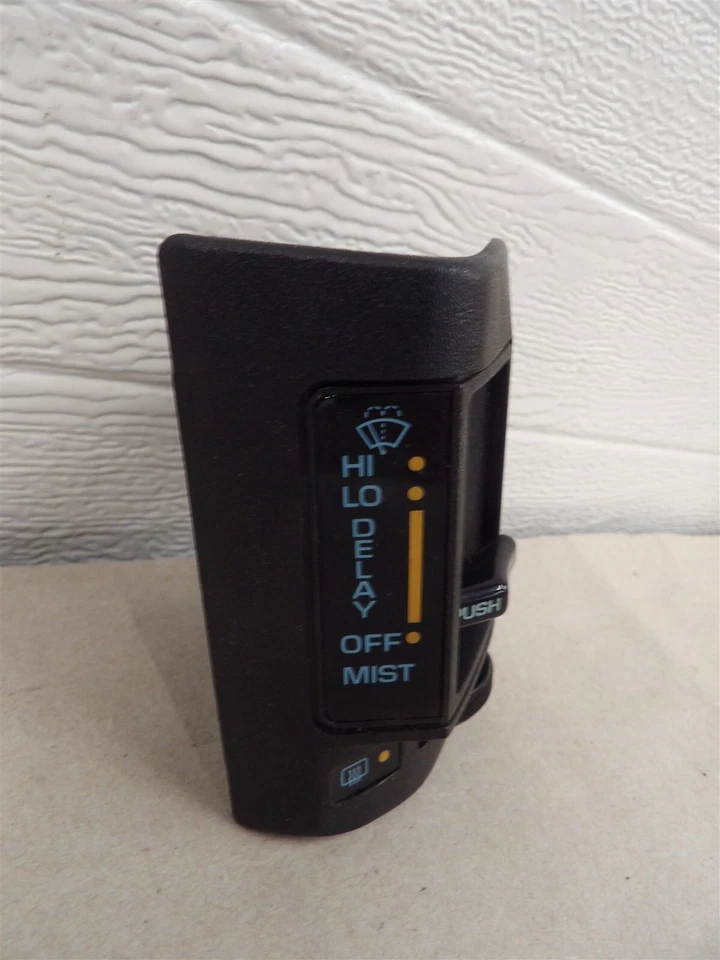 DELAY LIMPIAPARABRISAS LAVADORA PANEL INTERRUPTOR DESCONGELADOR TRASERO 1989-90 CHEVY CORSICA Foto 2 de 4
