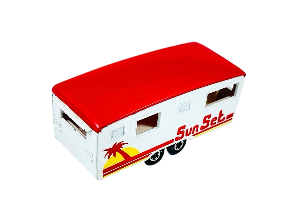 Matchbox Lesney Superfast MB57 Eccles Sun Set Trailer Caravan - Image 3 of 4